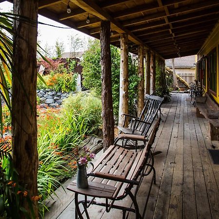 The Front Porch Hidden Oasis Hotel Arcata Exterior photo